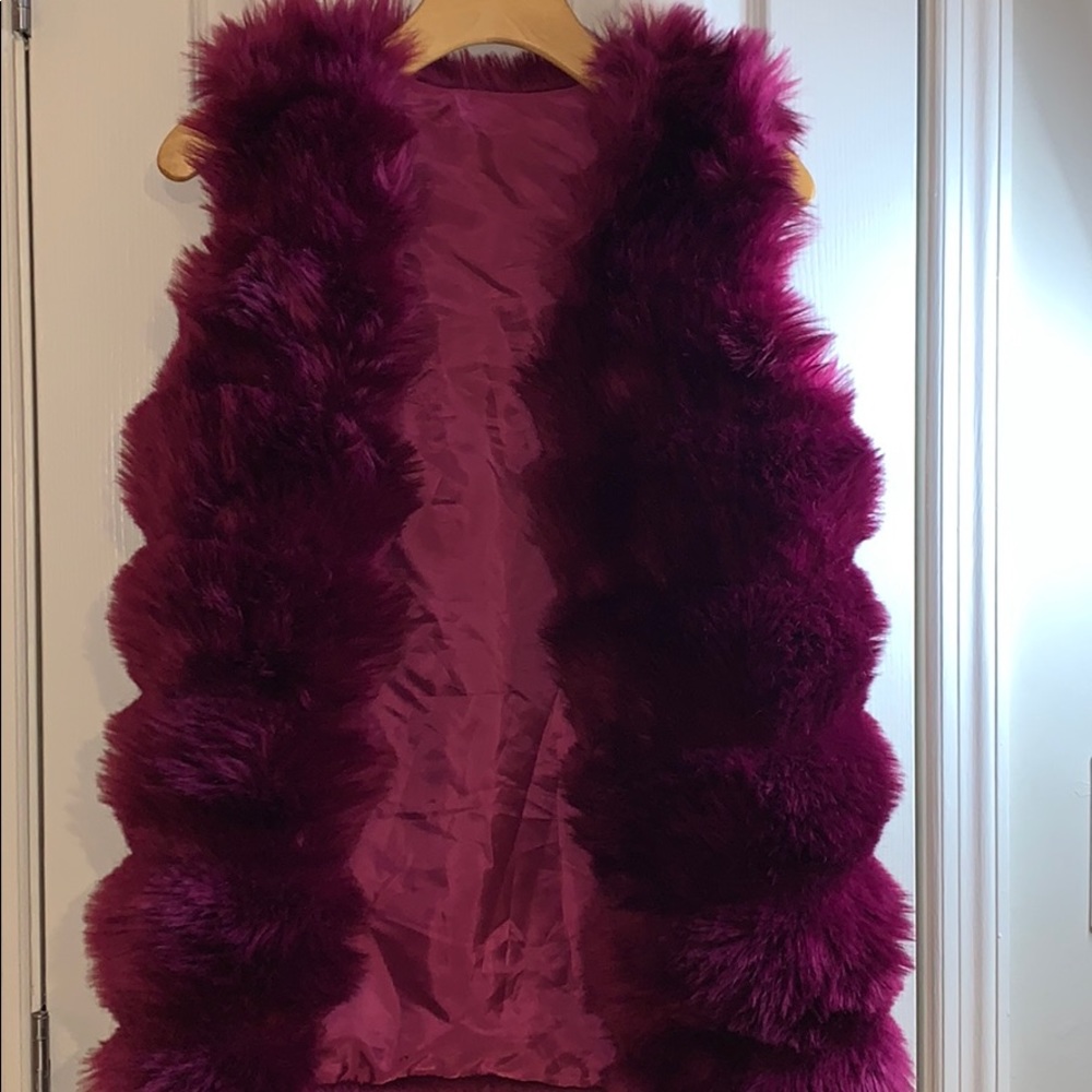 Fur VEST - Picture 2 of 4